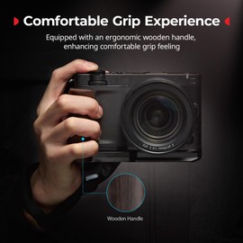 SMALLRIG L字型ハンドル Nikon ZR用 人間工学に基づいた木製グリップ付き 1/4インチ&3/8インチのネジ穴付き Arca用QRプレート 三脚にクイックスイッチ付き DJI RS 2/3 Pro / 4 Pro/RSC 2 ジンバル用 - 5906