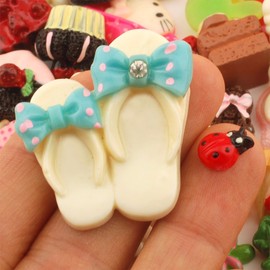 Summer-Ray 100 Mixed Lot Resin Embellishment Value Pack for Hair Clips, Scrapbooking