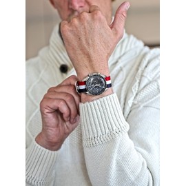 Da Luca Correa de reloj militar de nailon balístico de 1 pieza, color rojo, blanco, azul (hebilla mate) de 26 mm