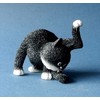 Cats by Dubout Figurine - GROOMING TIME