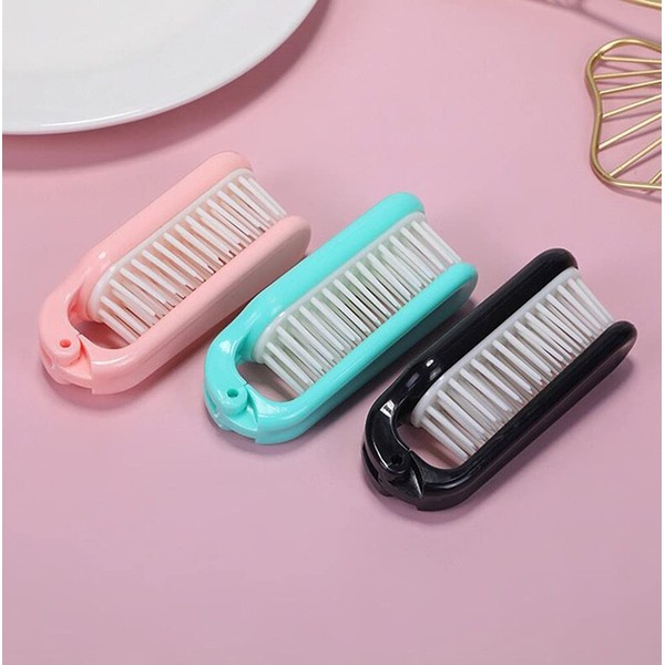 GOESUP 3 PCS Folding Hair Brush Compact Folding Hair Combs Compact Pocket Travel Purse Size (Black, Green,Pink)