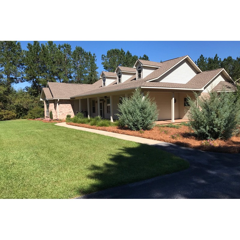 USA Pine Straw - Premium Pine Needle Mulch - Covers