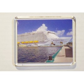 REFRIGERATOR MAGNET ROYAL CARIBBEAN SYMPHONY OF THE SEA CRUISE SHIP - 3.5”x 3