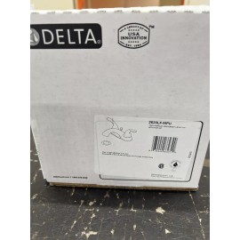 Delta Classic Centerset Bathroom Faucet in Chrome 2523lf