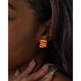 MUMREUES Chunky Rose Gold Earrings for Women Trendy 14K Rose Gold Plated Statement Stud Earrings Hypoallergenic Lightweight Square Vintage Wave Geometric Drop Earring Jewelry Gifts