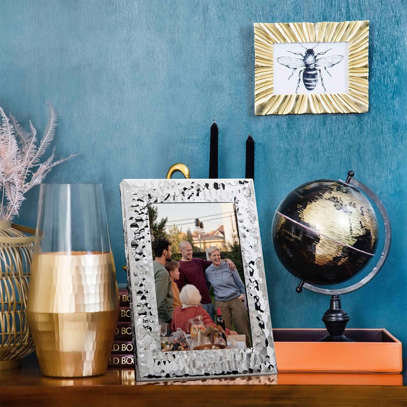 Frametigo Silver Plated Hammered Photo Frame - Fits Photo Size
