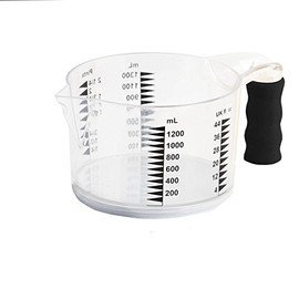 Ravencourt Living Easy to See Measuring Jug, Large Bold Markings, Stable Wide Base, Recessed Spout, Mixing, Baking, Visually Impaired, Dexterity Challenges