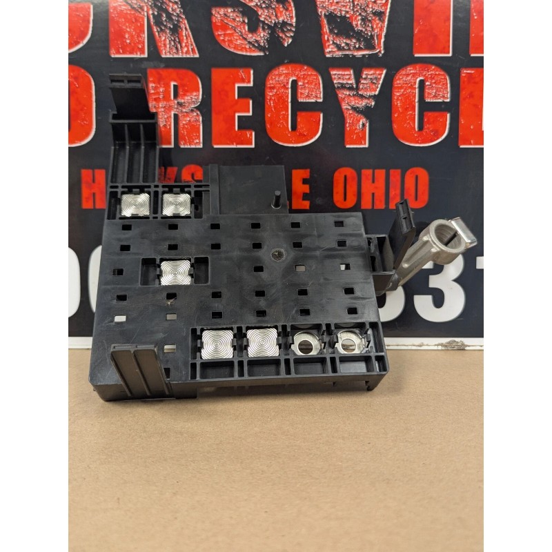 GM 2017-2019 Silverado Sierra L5P Duramax Diesel Battery Distribution Fuse