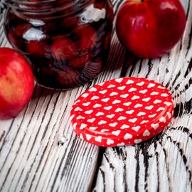 KADAX Screw Lid fi66 mm, Replacement Lid Set Made of Metal, Preserving Lids Suitable for 200 ml and 315 ml Jars, Twist-Off Lid with 4 Locking Teeth, Lid (Pack of 50, Heart)