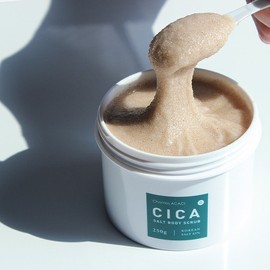 Chamos Cica salt body scrub exfoliating dead skin cells 250g smooth body care chicken skin / 시카 솔트 바디스크럽 각질제거 노폐물 250g 매끄러운 바디케어 닭살피부