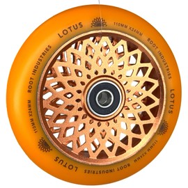 Root Industries Lotus Stunt Scooter Roll 110 mm + Fantic26 Sticker (Radiant Orange/PU Orange)