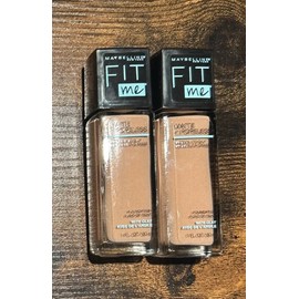 X2 Maybelline New York Fit Me Matte + Poreless Foundation • 242 Light Honey