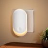 Alyvisun Night Light for Babies, Night Light with Twilight Sensor
