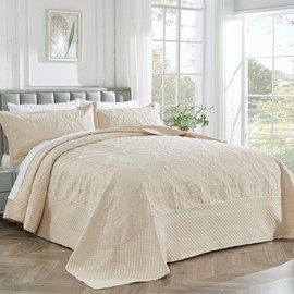 ENJOHOS California King Quilt Sets - Oversized King Bedspreads 128x120, Extra Wide Large King Size Quilts for Bed, Lightweight Reversible Microfiber 3Pieces Cal King Beige Quilt