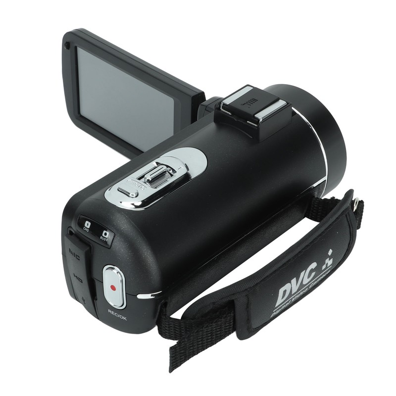 4K Video Camera with Remote Control Microphone Lens Hood 18X