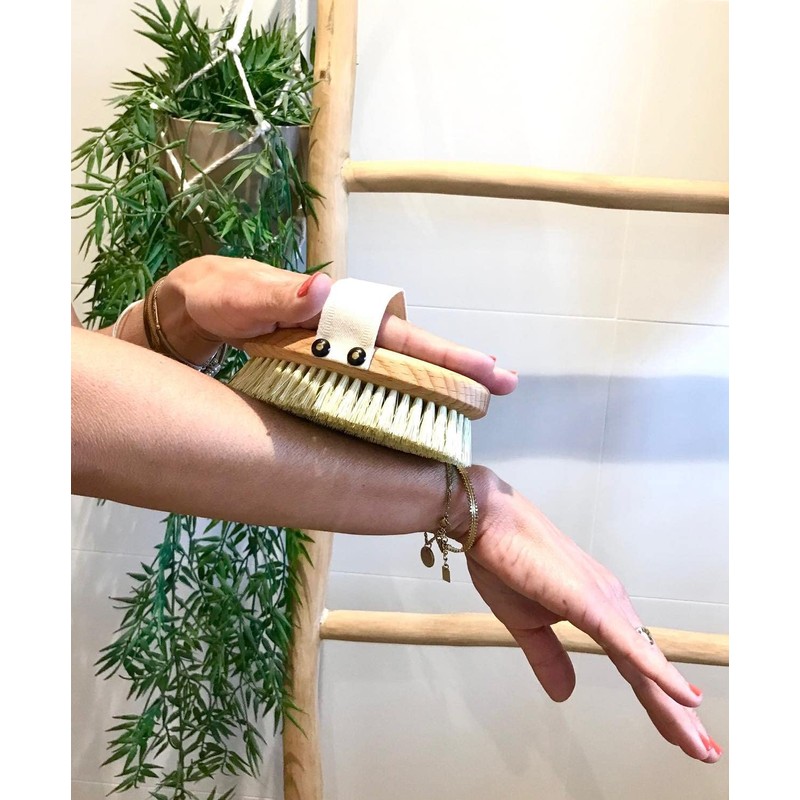 Stephanie Franck Beauty Dry massage brush made of natural bristles