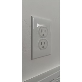 Rocky Mountain Goods Clear Baby Outlet Safety Covers - 24 Pack Plug Covers to Keep Baby and Toddlers Safe - Shock Prevention - Easy Install in Seconds - for Standard Plug Outlets