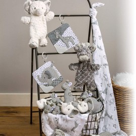 Mary Meyer Afrique Crinkle Teether Toy, Giraffe