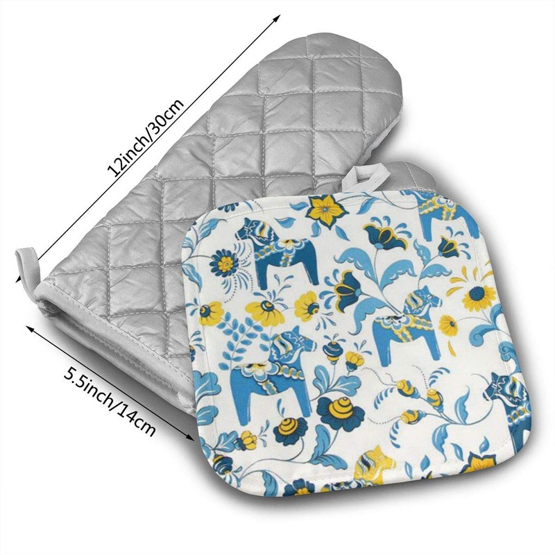 Scandinavian Swedish Dala Horses and Kurbits Flowers Oven Mitts -