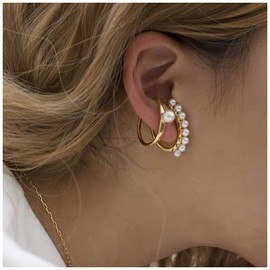 Inateannal Pearl Earrings Gold Pearl Earrings Pearl C Shape Earrings Vintage Circle Pearl Stud Earrings Jewellery for Women and Girls