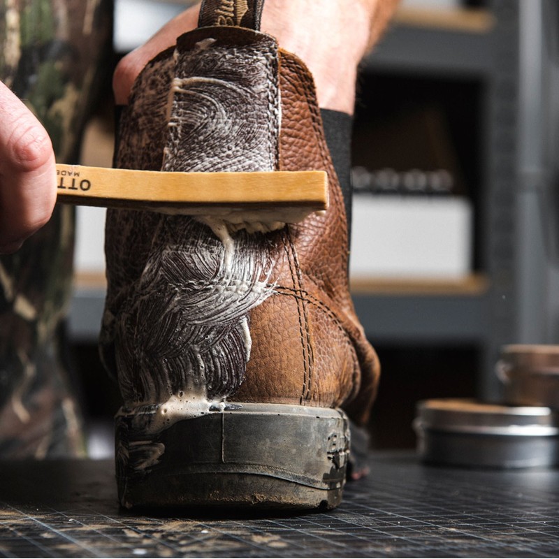 Otter Wax Saddle Soap | 2oz | All-Natural Leather Cleaner