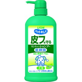 Lion Pet Care Skin-Protecting Foaming Rinse-In Shampoo Pump for Dogs 550ml LIONPET