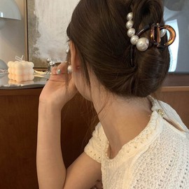 Delicate Pearl Half-Clip Hairpin for Updos and Half-Up Styles Free Size/FJ3684 20ea