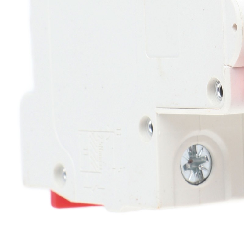 DC Circuit Breaker 2P 6000A Breaking Capacity DIN Rail Installation