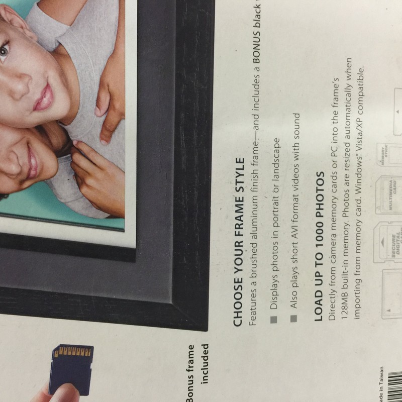 Brookstone My Life 8" Digital Picture Frame