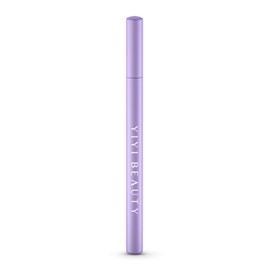 YIYI Beauty Delineador De Ojos Sublime Deep Black, Precisión y Versatilidad: Su punta extra suave y delgada permite crear looks desde naturales hasta atrevidos. Color intenso y de larga duración.