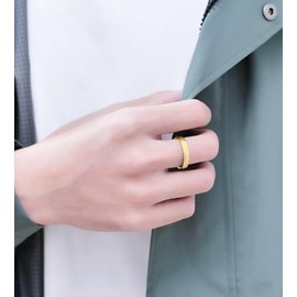 VQYSKO Hammered Tungsten Wedding Band Ring for Men Women | 4mm Gold Hammered Tungsten Carbide Wedding Engagement Band Ring Mens for Men Women | Matte Brushed Finish Comfort Fit Size 6