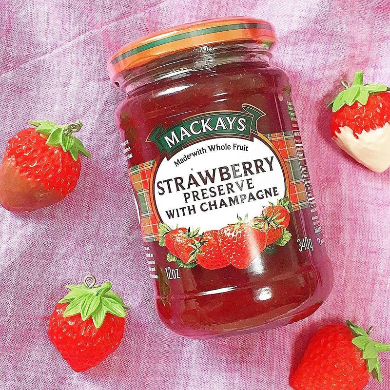Mackays Strawberry Preserve With Champagne, 12 Ounce