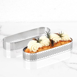 Guowall 6pcs Stainless Steel Tart Ring Mold for Baking Perforated Oval Pastry Mould for French Dessert Small Fruit Tarte Crust Tartlet