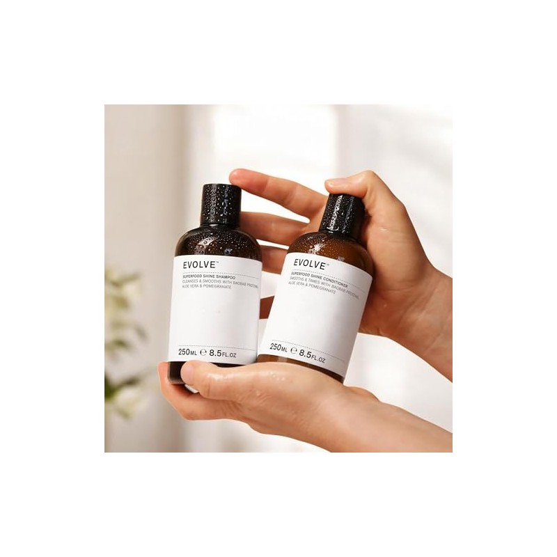 Evolve Organic Beauty Superfood Shine Shampoo (250 ml)