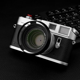 Haoge LH-ZV05 Round Metal Lens Hood for Carl Zeiss Biogon T* 2/35 35mm f2 ZM, C Biogon T* 2.8/35 35mm f2.8 ZM, Planar T* 2/50 50mm f2 ZM; Voigtlander NOKTON Classic 35mm f1.4 VM, 40mm f1.4 VM as LH-6