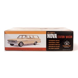 Round 2 AMT 1/25 Scale 1/25 Scale 1963 Chevy II Nova Station Wagon Craftsman Plus Series Model Kit - White