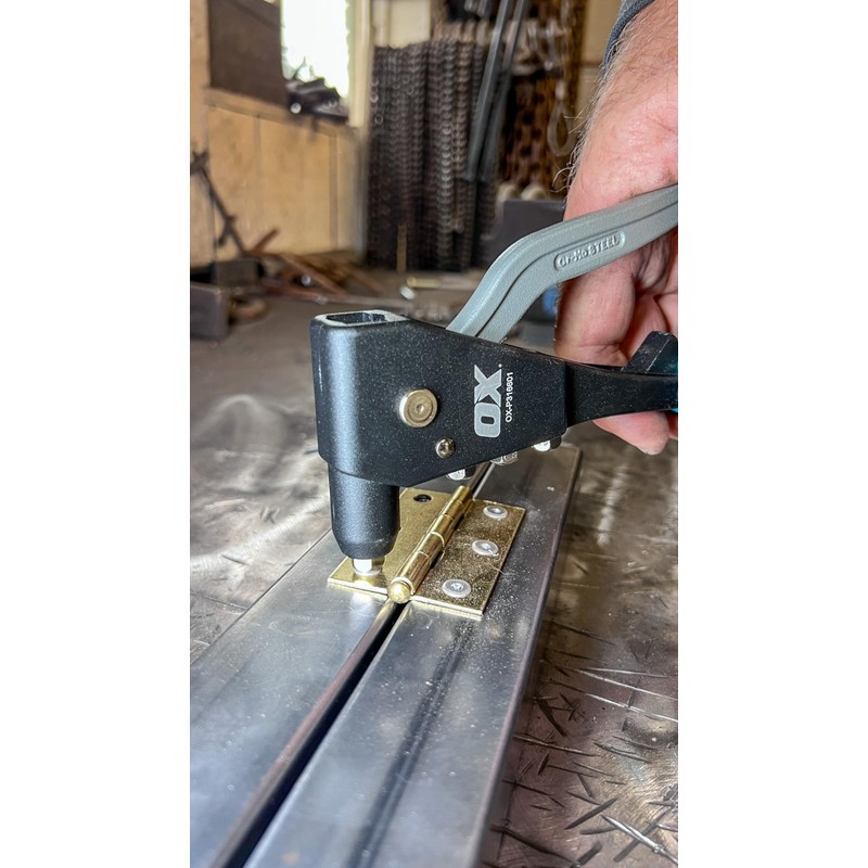 OX Pro Hand Rivet Gun, Heavy Duty Grade Riveter