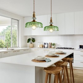 CVKASH Vintage Glass Pendant Light Fixture Green Adjustable Chandelier Modern Gold Hanging Ceiling Light for Farmhouse Dining Room Living Room Bedroom Entryway Kitchen Island