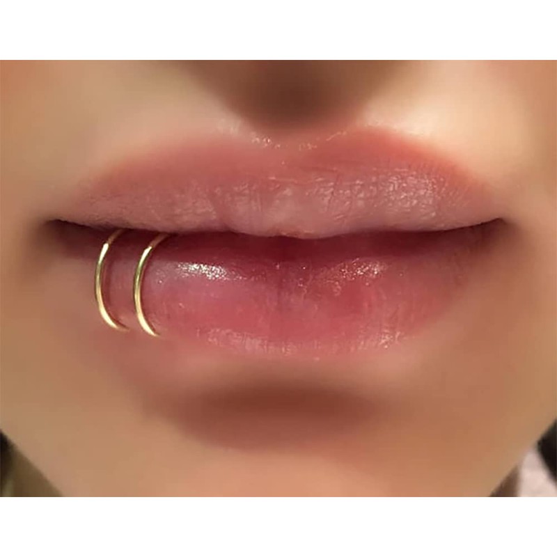 AZARIO LONDON 9ct Gold 0.4mm Seamless Continuous Nose Ring White