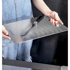 304 Stainless Steel Chopping Board, BPA Free, Antibacterial and Sustainable, Working Lid without Plastic, Kitchen Board with Scales (29 x 20 cm)