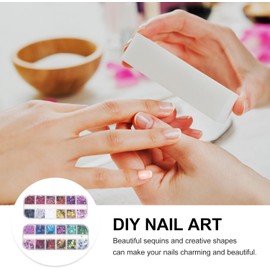 DOITOOL de Lentejuelas Brillantes Adhesivos Elegantes y Brillantes Forma de Corazón 2 Cajas para Decoración de Uñas para Maquillaje Facial y Corporal