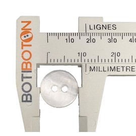 50 Nacar Natural Shell Buttons (River) – Sewing Accessories – Made in Spain – Made in SPAIN