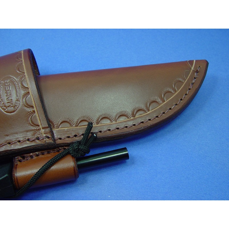 Cross draw knife sheath for the buck Selkirk with a