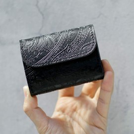 VINCENT CRAFTED Tochigi Leather Paisley Ultra Small Wallet PABLO Trifold Wallet Mini Wallet for Women Men Genuine Leather Nume Leather Wallet Compact Wallet, Black