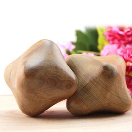 Milisten Hexagon Hand Massager Wood Hand Ball Thai Massage Trigger Point Massager Relief Tool