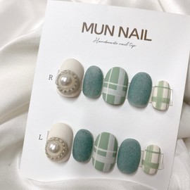 MunNail Pearl ChainSuper Special Fall New Arrival Discount - Lipstick / MunNail 진주체인초특가가을신상할인 - 립스틱