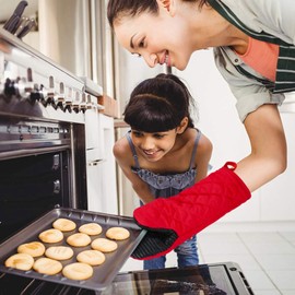 Puppet Oven Mitts Red Cotton Silicone Non-Slip Long Sleeve Arm Soft,Oven Gloves for Women Mum Hot 500℉ Heat Resistant Hand Safe Microwave Home Kitchen Chef Cooking Baking Cookie 13" 2 Pack