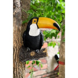 VIRAWA Toucan Tree Hugger Tree Decor Hanging Garden Statue 11.4 Inches High Multicolor Resin Tropical Animal Lawn Exotic Bird Sculpture Tree Decoration for Lawn Porch Yard Patio (Style 1)