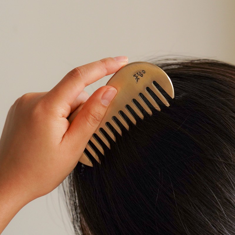 Notdam [Quilted Jeogori Giveaway] Organic Apple Comb Scalp Massager /