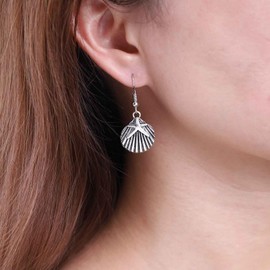 Inilbran Boho Shell Earrings Silver Shell Earrings Vintage Shell Earrings Beach Shell Dangle Earrings Jewellery for Women and Girls, Zinc
